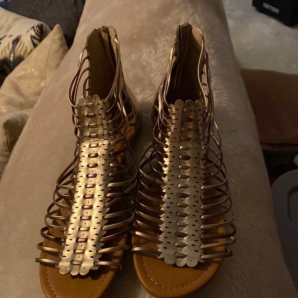 Gold shoes